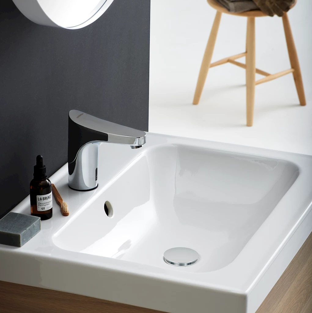 9000 Tronic servantbatteri, krom 9000 Tronic servantbatteri, krom